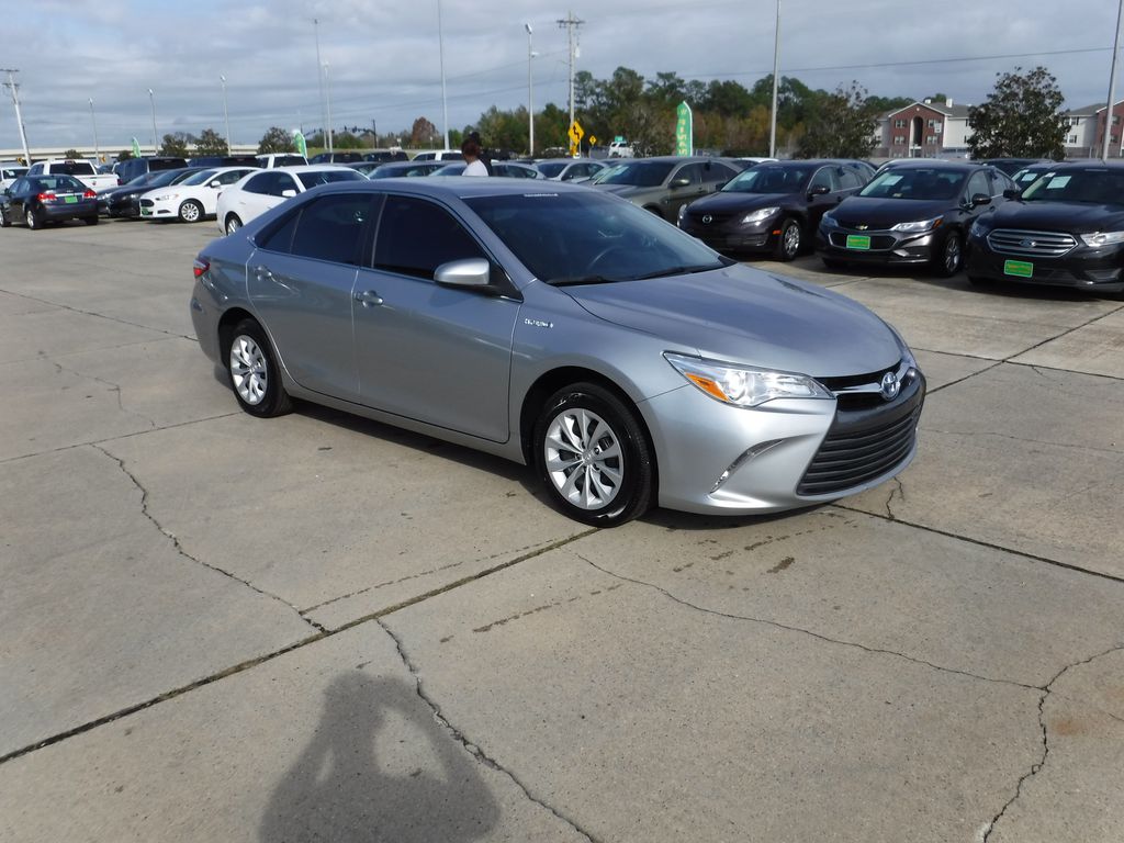 Used 2015 Toyota Camry Hybrid For Sale